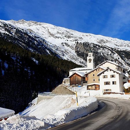 Gasthaus Alpenrose Innerferrera Exteriér fotografie